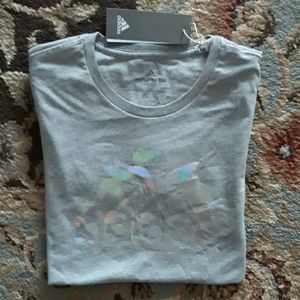 *Host Pick*Adidas Amplifier tee